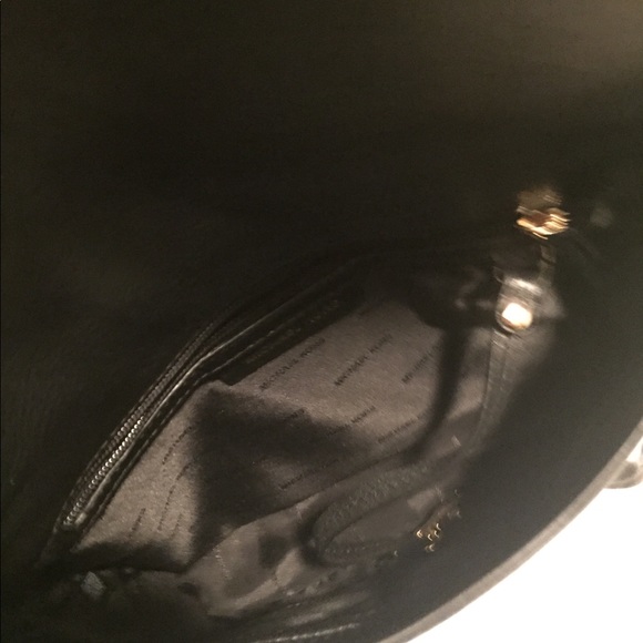 Michael Kors evie medium shoulder bag - Picture 2 of 5